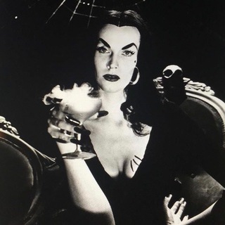vampira wear channel avatar