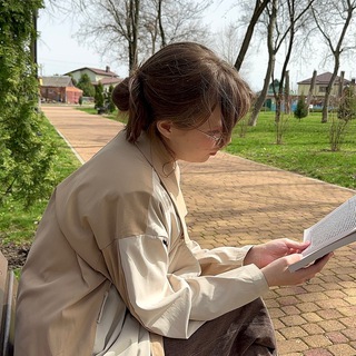 yanatobooks channel avatar
