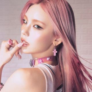 HWANG YEJI | ITZY channel avatar